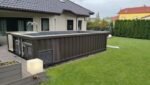 20-Fuß-Containerpool Plug & Play mit Wärmepumpe, LED & Zedernholz-Sonnenliege – Bild 4