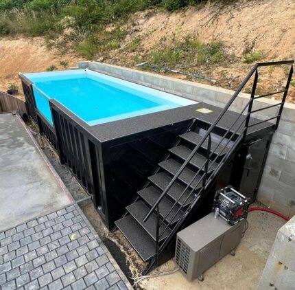 Industrie Containerpool 6 m Mattschwarz – Moderner Stahlpool